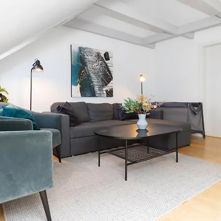 Byliv - 2 Sovevaerelser Med Plads Til 6 * 오르후스