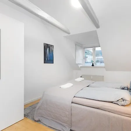 Byliv - 2 Sovevaerelser Med Plads Til 6 아파트