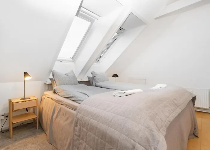 Byliv - 2 Sovevaerelser Med Plads Til 6 Århus
